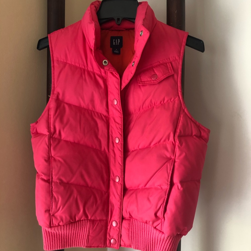 GAP Puffer Vest